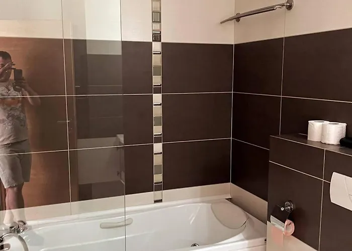 Lägenhet Casino Loft, Mamaia, Superhost Favorite! *